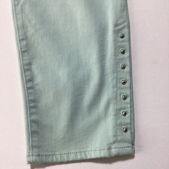 Chico's So Slimming Girlfriend Slim Leg Ankle Jeans Stretch - Picture 5 of 14